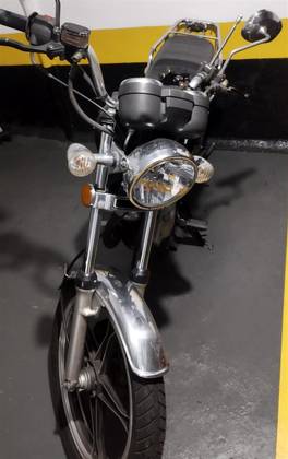 SUZUKI INTRUDER 125 